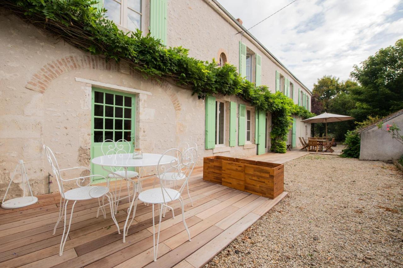 Le Jardin De Josnes Bed and Breakfast Eksteriør billede